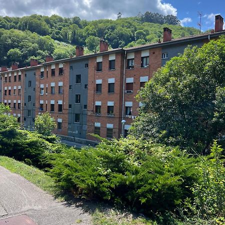 Mountain View Apartment 米耶雷斯 外观 照片