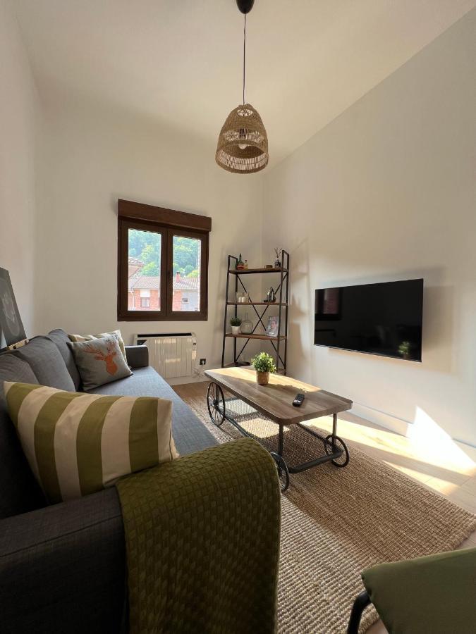 Mountain View Apartment 米耶雷斯 外观 照片